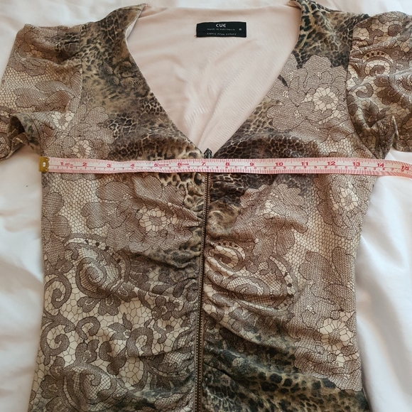 Cue Bodycon Zipped Dress Size 8 - Picture 4 of 8